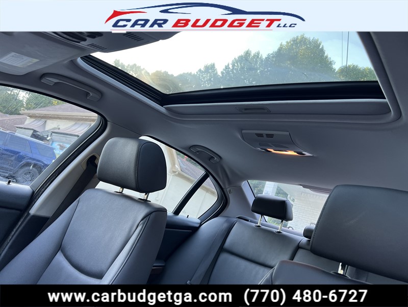 2009 BMW 3-Series 328i — photo 15 of 25